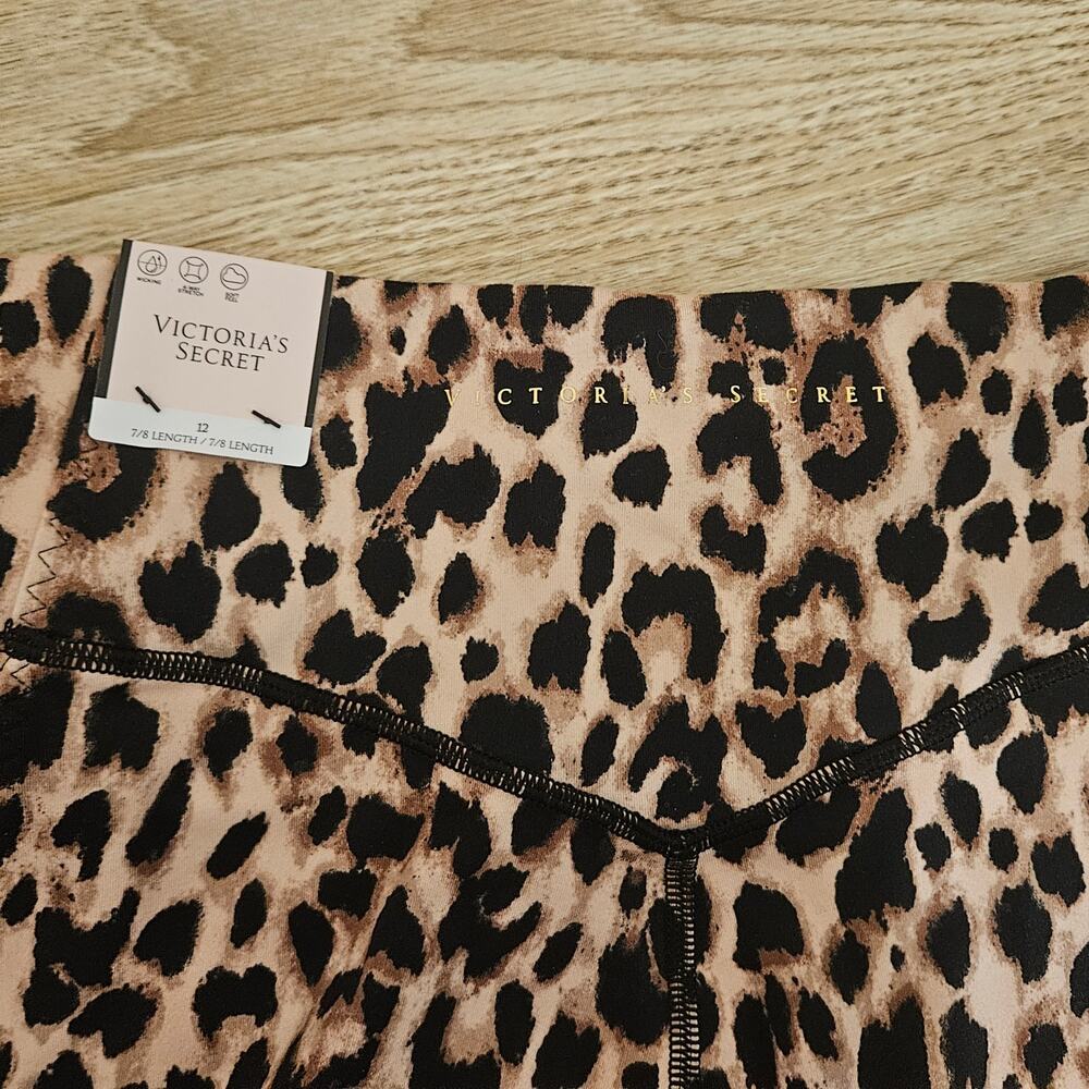 NEW Victoria's Secret 2 Piece Athletic Ultra High Rise Leggings & Top Size 12 - Picture 9 of 12